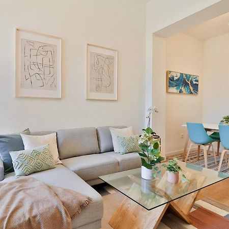 C74 - Marvelous 3 Bedroom Apartment In Historical Malaga Luaran gambar
