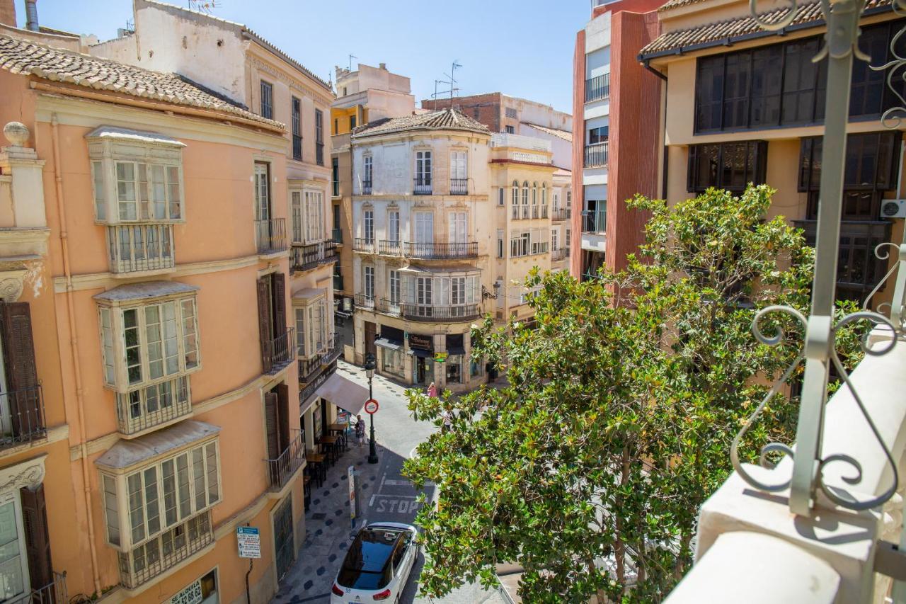 C74 - Marvelous 3 Bedroom Apartment In Historical Malaga Luaran gambar