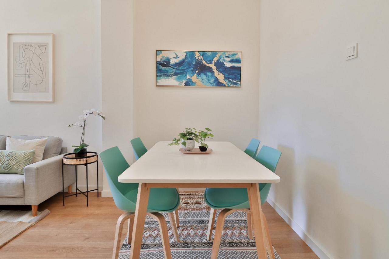 C74 - Marvelous 3 Bedroom Apartment In Historical Malaga Luaran gambar