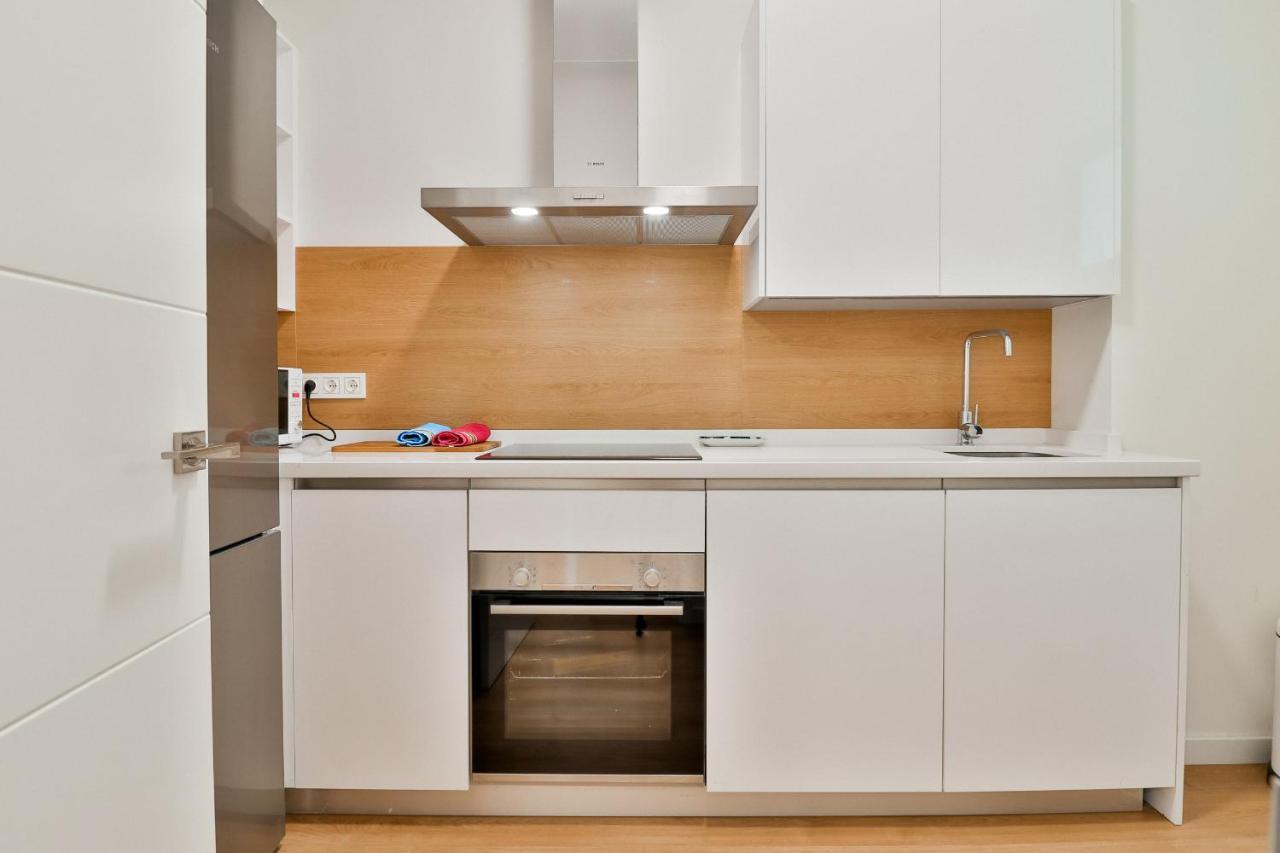 C74 - Marvelous 3 Bedroom Apartment In Historical Malaga Luaran gambar